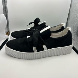 Gabor 43.333 Platform Sneaker US 8, UK 5.5